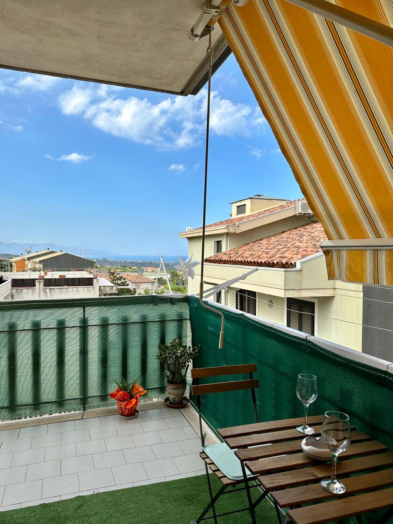 La Pigna Delle Aci Apartment 阿奇雷亚莱 外观 照片
