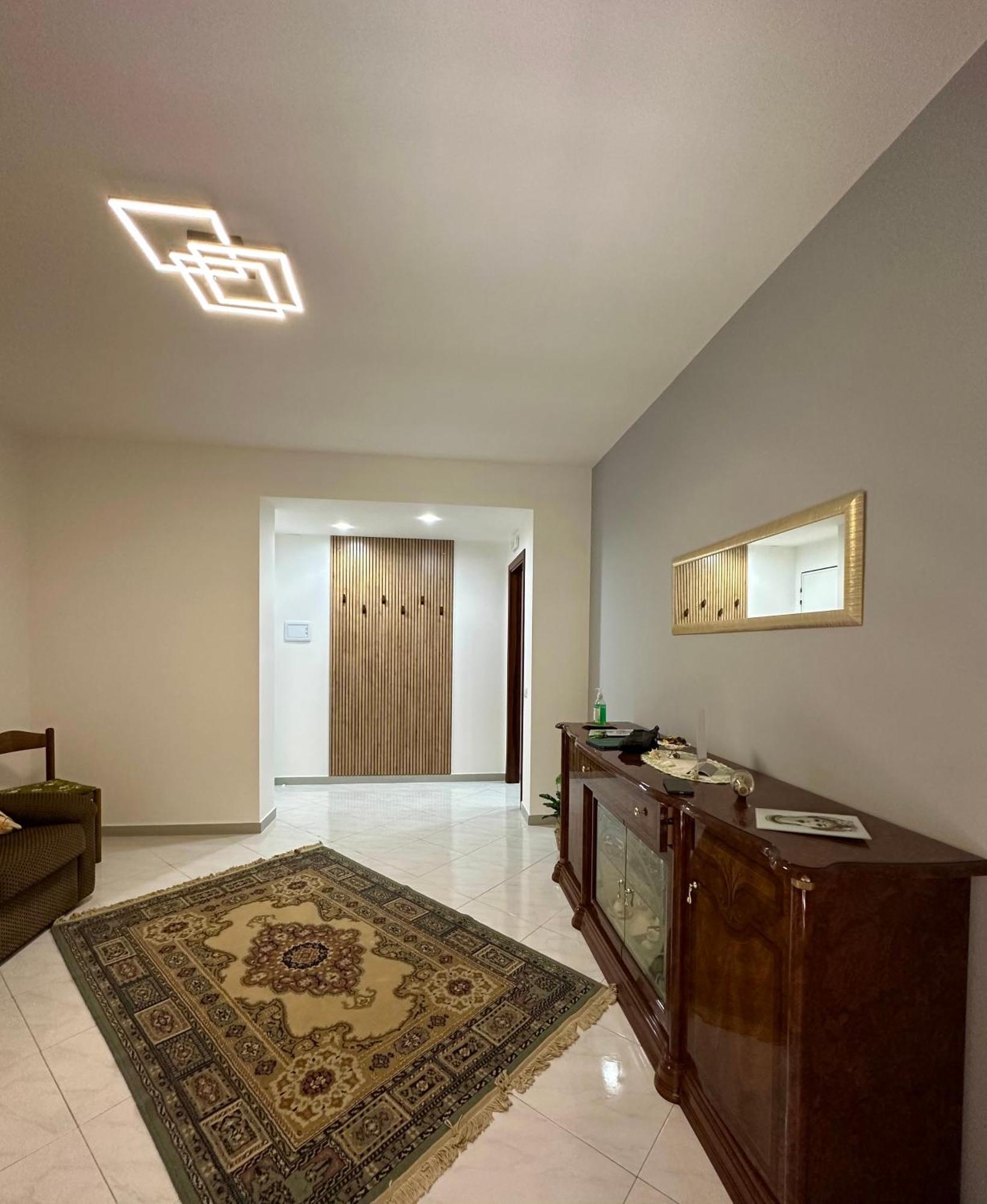 La Pigna Delle Aci Apartment 阿奇雷亚莱 外观 照片