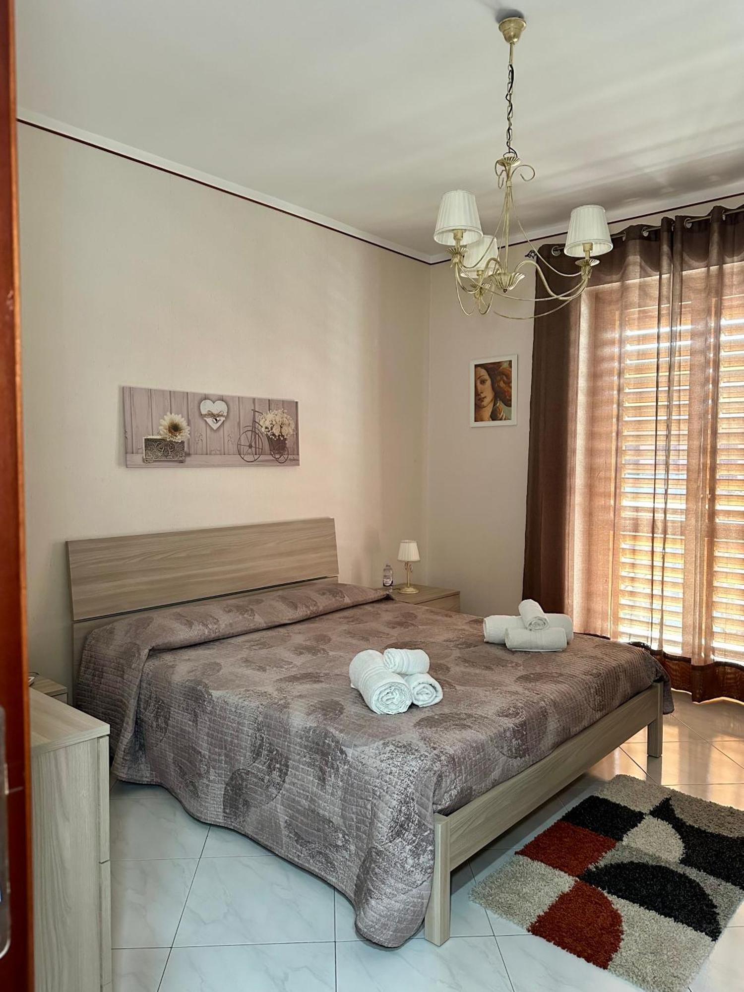 La Pigna Delle Aci Apartment 阿奇雷亚莱 外观 照片